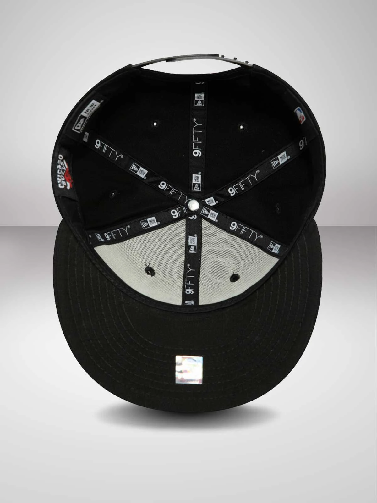 Chicago Bulls Logo Black 9FIFTY Cap - New Era - Image 4
