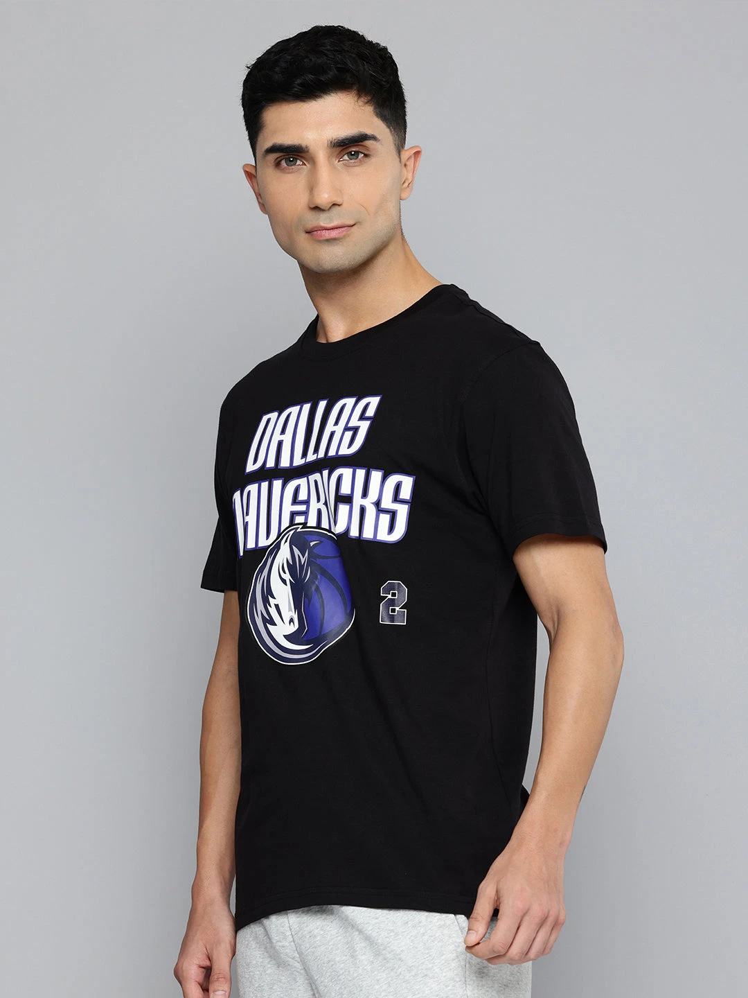 NBA: Kyrie Irving Classic T Shirt - Image 6