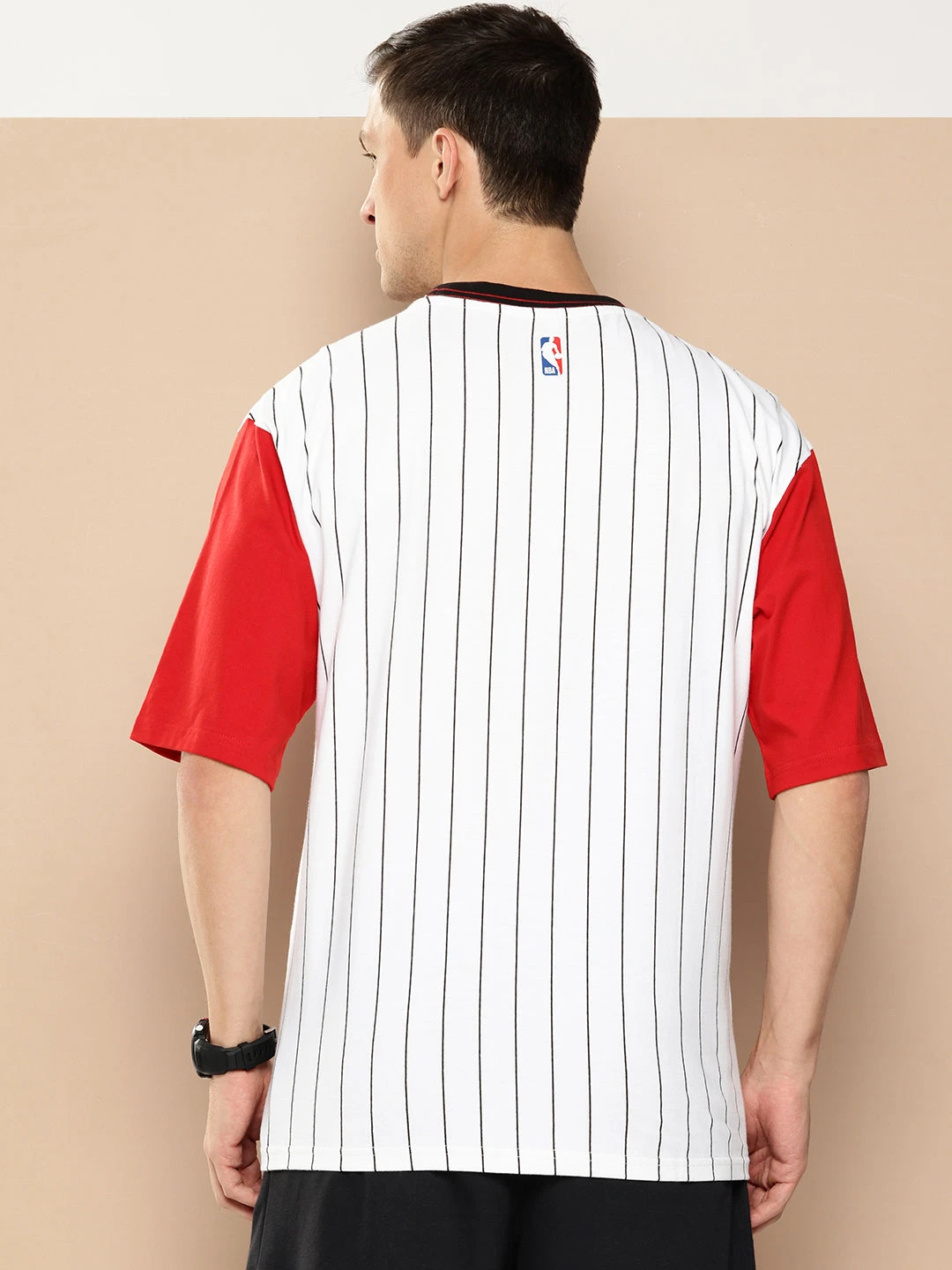 Chicago Bulls Striped Oversized T-Shirt - Image 6