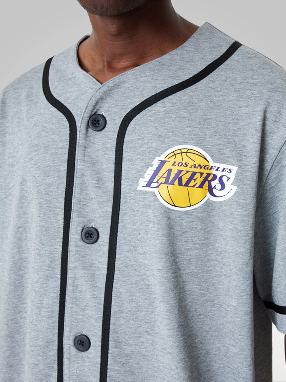 LA Lakers NBA Baseball Jersey Grey T-Shirt - New Era - Image 2