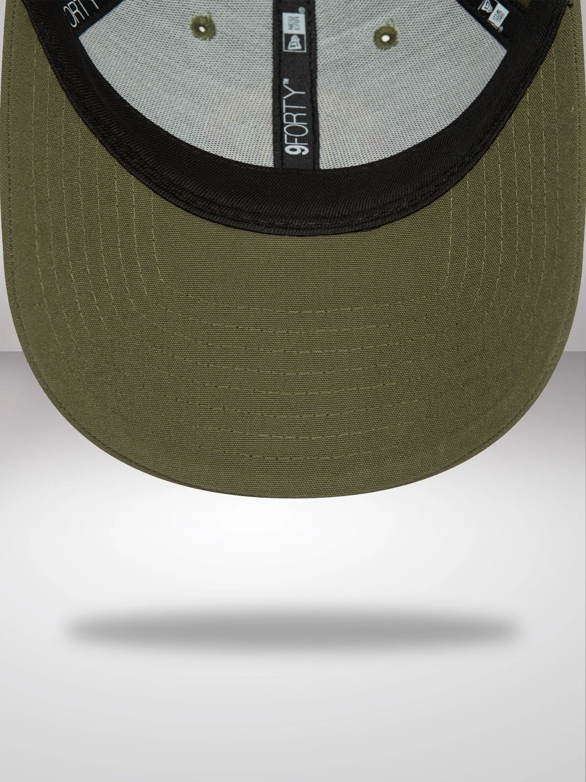 NEW ERA Manchester United Olive 9FORTY Adjustable Repreve Cap - Image 5