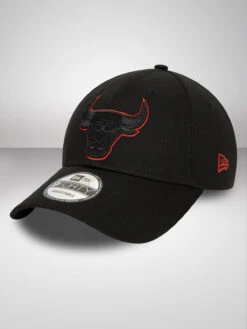 Chicago Bulls Metallic Outline Black 9FORTY Adjustable Cap