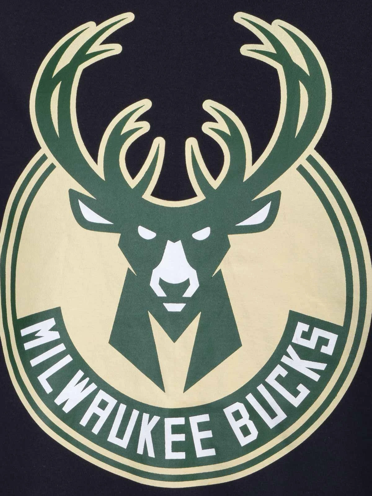 Milwaukee Bucks: Classic Crest T Shirt - Image 2