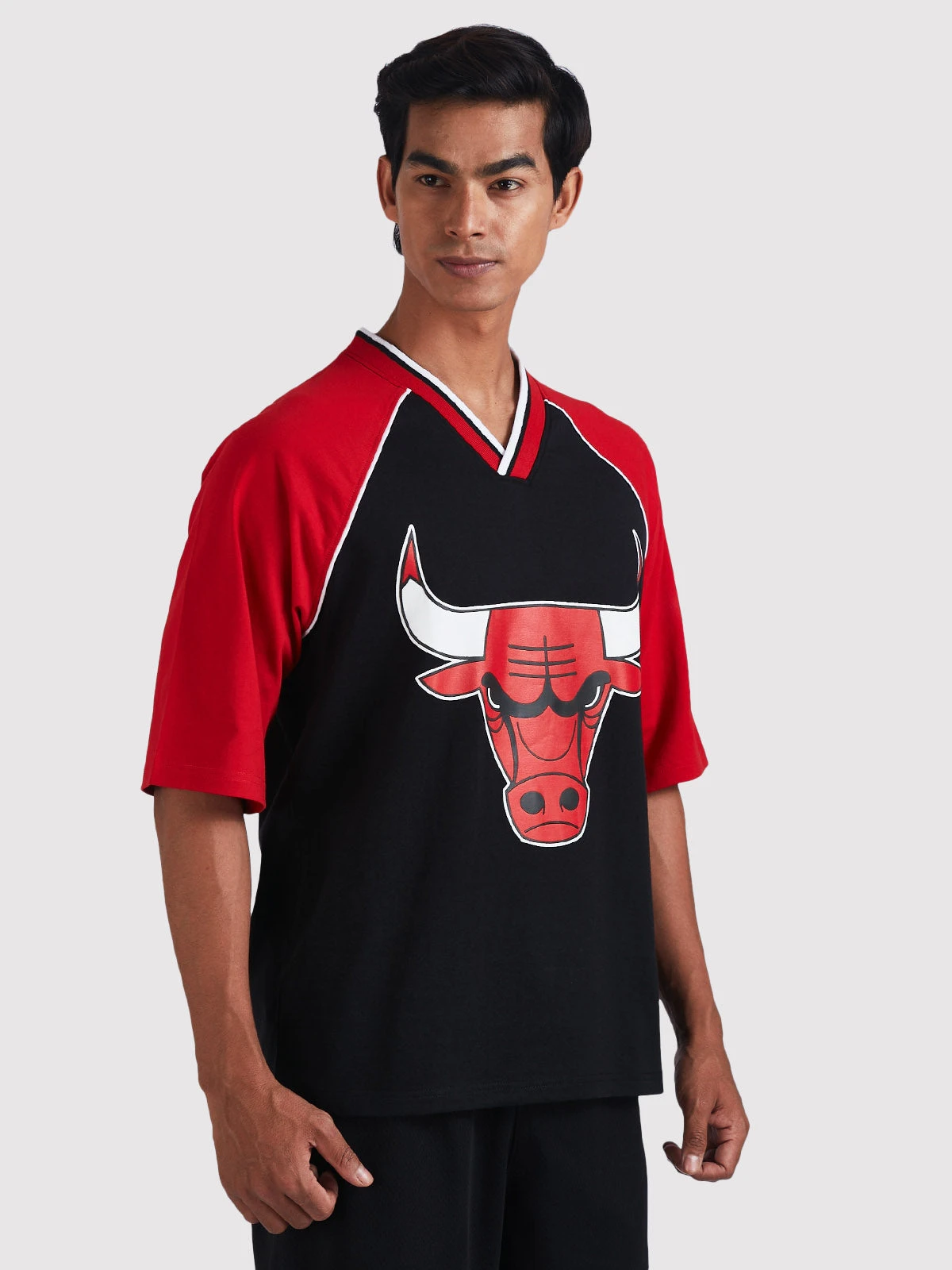 Chicago Bulls Contrast Colour Oversized T-Shirt - Image 4